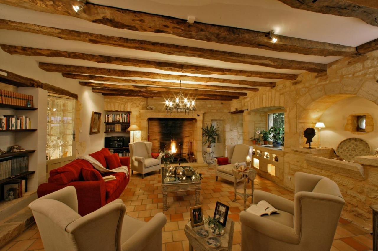 Le Prieure Du Chateau De Biron Бирон Экстерьер фото