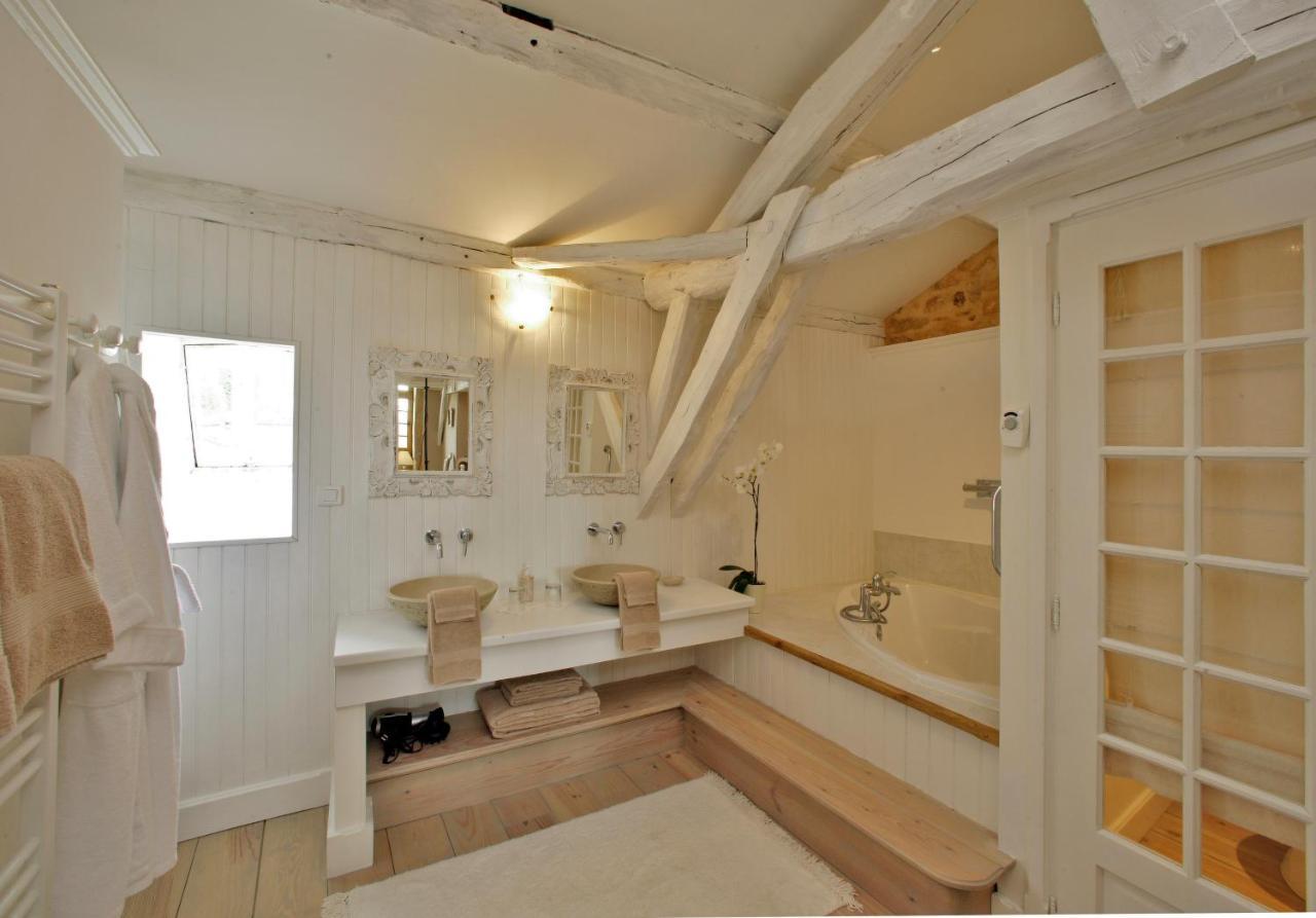 Le Prieure Du Chateau De Biron Бирон Экстерьер фото